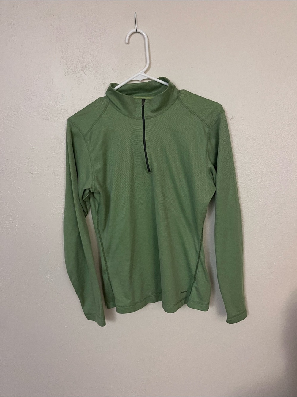 Patagonia Capilene Midweight Zip-Neck women's base layer top size large